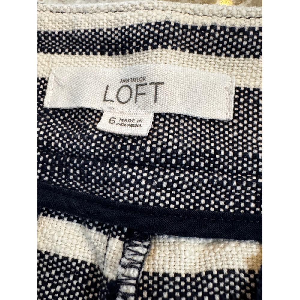 LOFT Riviera Shorts Navy‎ Blue White Striped Sailor Button Front Size 6 - Picture 6 of 8